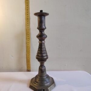 Candelabro de bronce